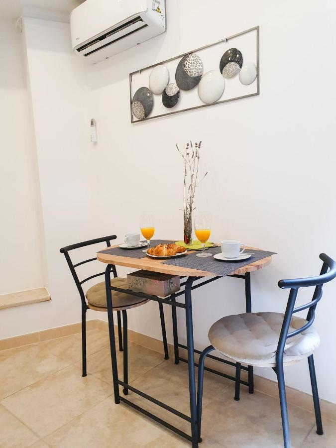 Apartament Colosseum View Pola Esterno foto